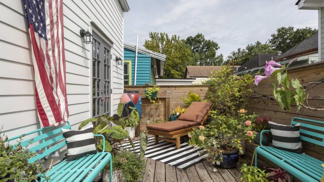 Transform Your Outdoor Space with Trendy Beach Club Pillows