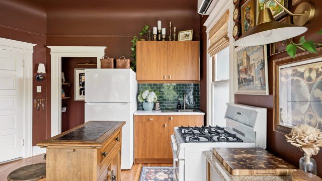 Maximizing Small Spaces: The Kitchen Island Revolution