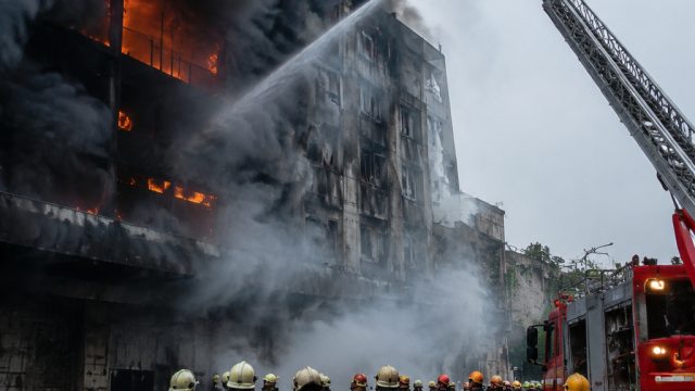 Tragic Lucknow Blaze Reveals Critical Safety Oversights | chinese blackjack, bonus indoqq, mesinslot