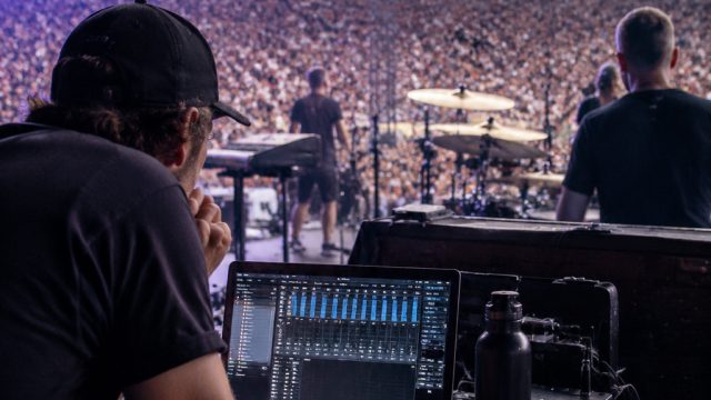 Behind the Scenes: A Glimpse into Gorillaz's Latest Stadium Show | slot duofu, harga papan catur kay