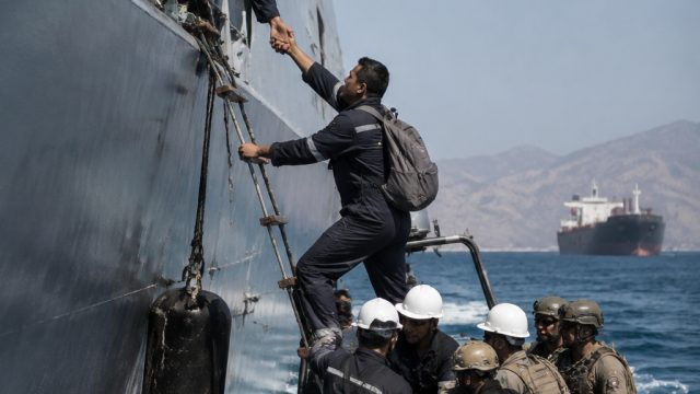 Massive Evacuation of Seafarers Set to Unfold in the Strait of Hormuz | rtp jili, games to play over