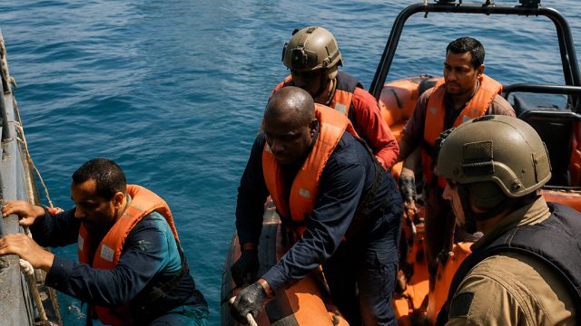 Urgent: UN Launches Evacuation of Sailors from Hormuz Amid Rising Tensions | m pulsa303 link alterna